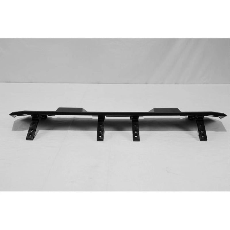 Car roof spoiler