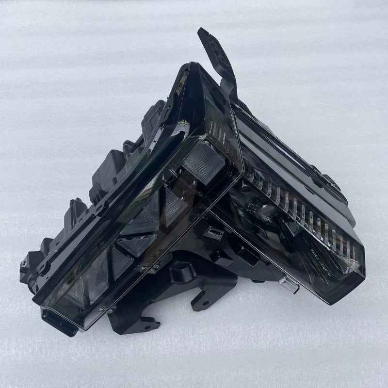 Automotive Genuine Headlight Assembly for Chery iCAR V23