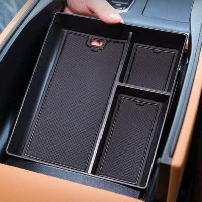 Car Armrest Storage Box & Charging Silicone Pad Suitable for GAC MOTOR GS8 (Trumpchi)