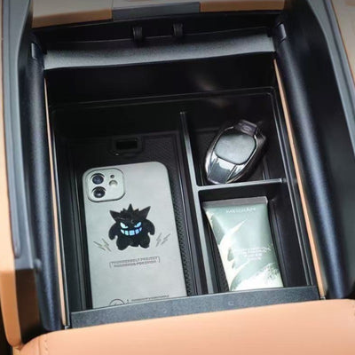 Car Armrest Storage Box & Charging Silicone Pad Suitable for GAC MOTOR GS8 (Trumpchi)